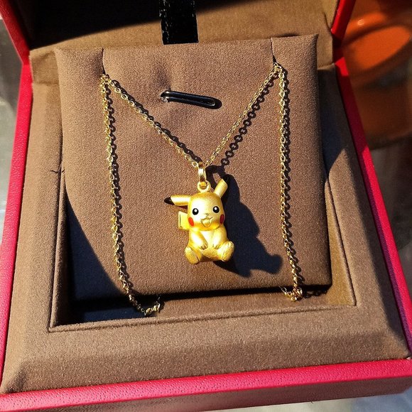 Cute Sparkling Pikachu Necklace (Unisex) - Picture 4 of 4